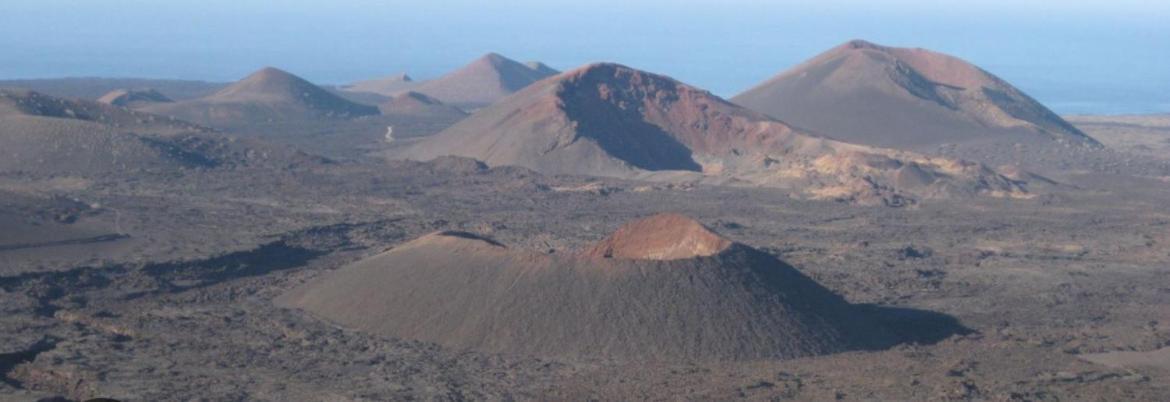Lanzarote Casa Volcanica-Anclada Sobre La Lava Del Volcan Montana Blanca Eksteriør bilde